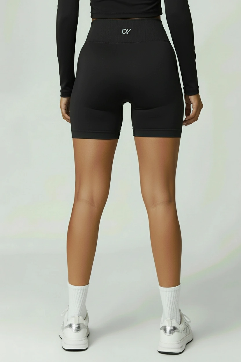 Dryve Gym Girl Short 5"